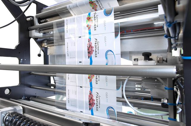 choose poly mailer packaging manufacturer